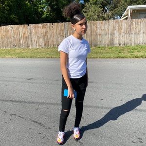 Meet your Posher, Noor